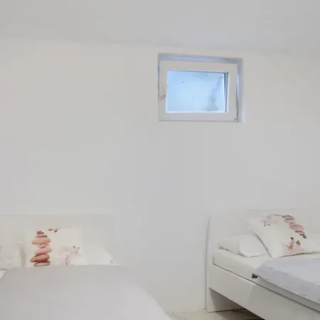 Neubau 1 Casa de Férias Oberasbach