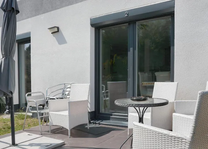 Vakantiehuis Neubau 1 *
