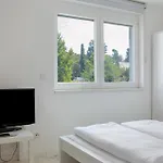 Neubau 1 Ferienhaus Oberasbach