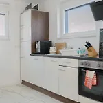 Neubau 1 Ferienhaus *
