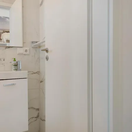 Neubau 1 Vakantiehuis Oberasbach